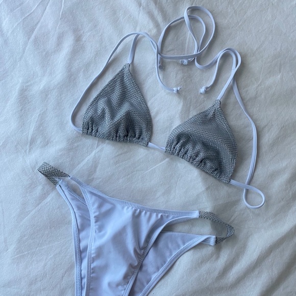 Sparkly bikini - Picture 2 of 2